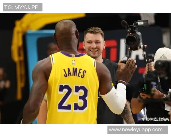 东契奇谈球队进攻体系每个人都感到舒适与默契