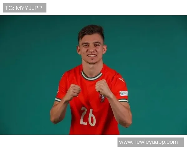 小孔塞桑谈与伊尔迪兹默契配合弗拉霍维奇或因内收肌受伤