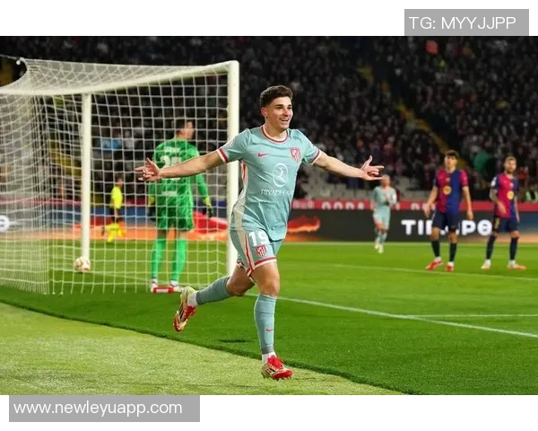 巴萨对阿尔瓦雷斯表现出浓厚兴趣已与马竞展开初步接触