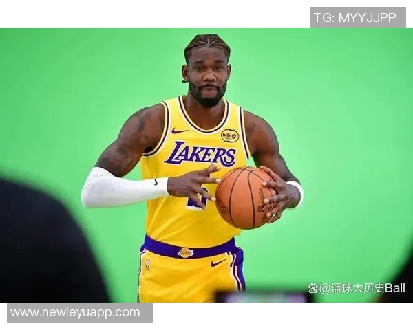 12月15日NBA最佳球员评选结果揭晓艾顿荣膺殊荣引发热议